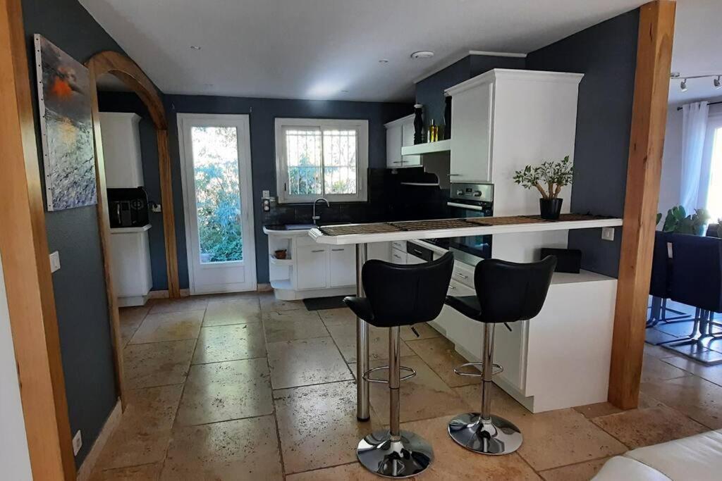 Villa L'Estel En Campagne Avec Piscine Privee Proche Arles Et Avignon Tarascon Kültér fotó